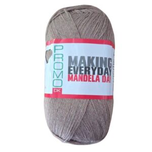 67 Blankets Promo Double Knit - Colour PD05 - Beige